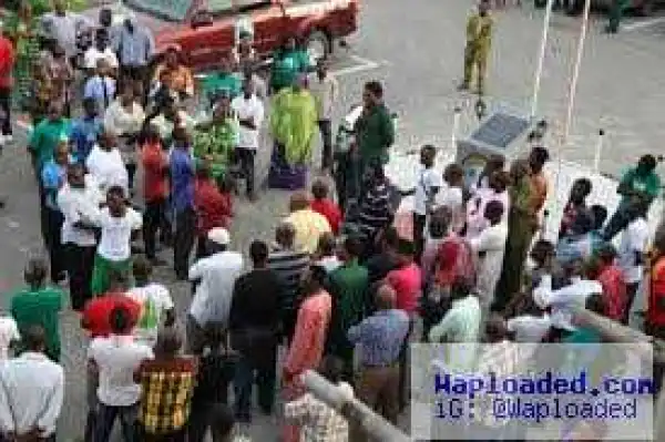 Fear grips Ekiti community over dead body found in drainage